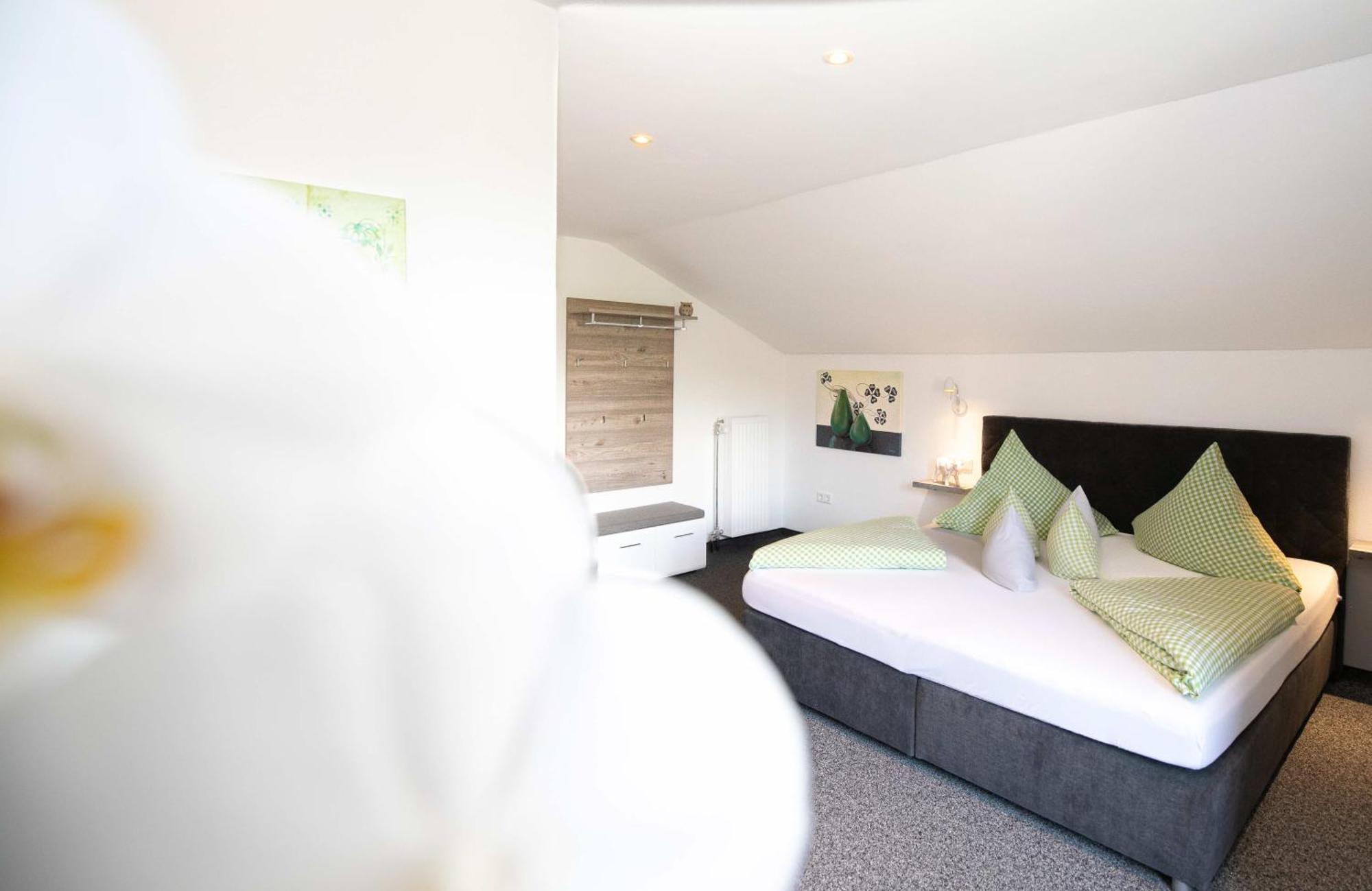 Hotel Restaurant Amadeus - Inclusive Skipass Und Vieles Mehr Bad Hindelang Esterno foto